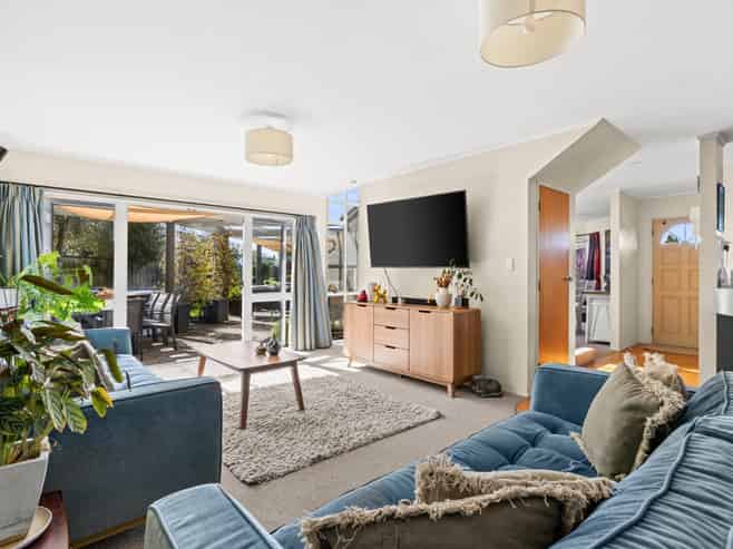 158 Auckland Road, Greenmeadows