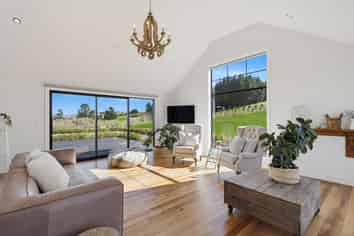 338 Catherwoods Road, Cust