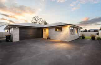 273D Gladstone Road North, Kinmont Park