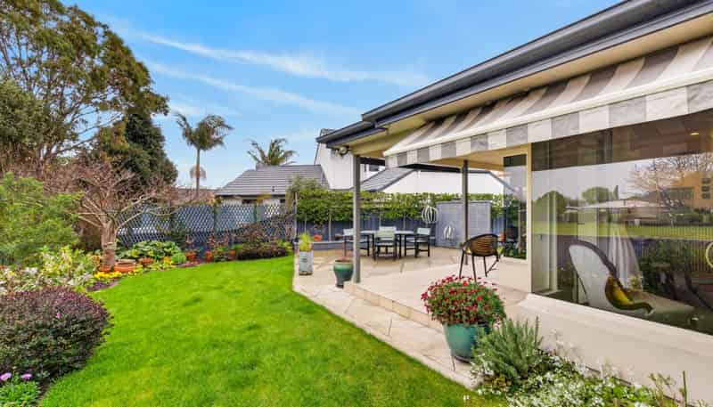 8 Phoenix Place, Havelock North