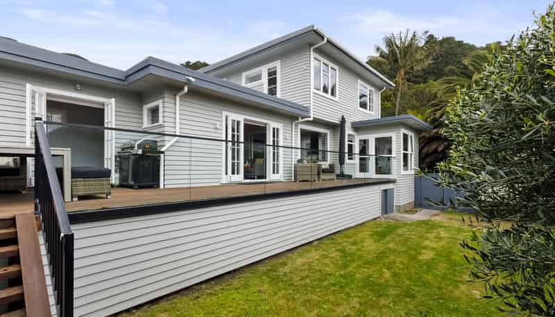 9 Rona Street, Eastbourne