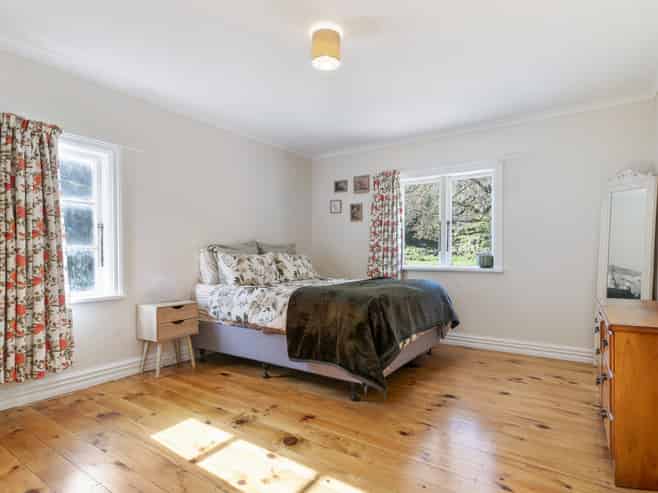 100 Adams Peak Road, Masterton