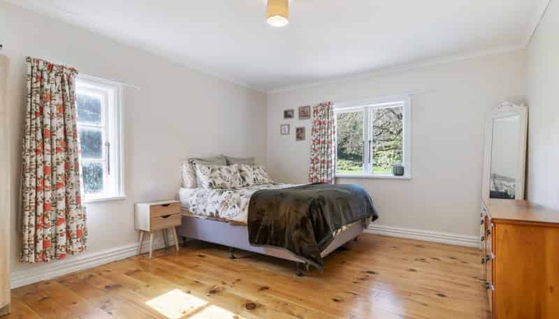 100 Adams Peak Road, Masterton
