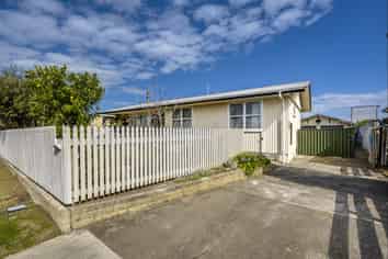 49 Peterhead Avenue, Flaxmere