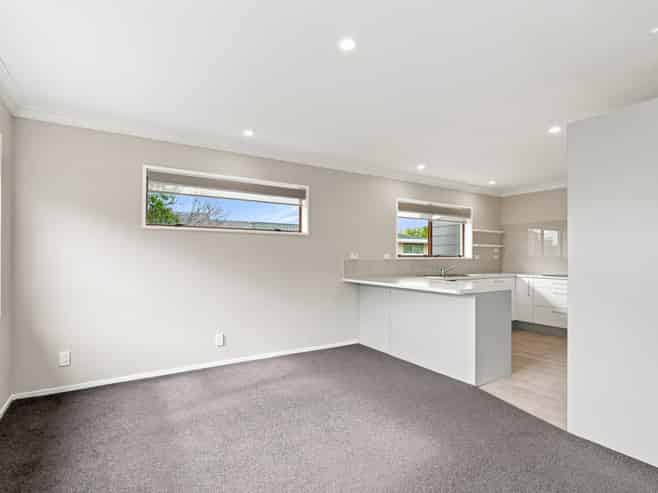 183 Levers Road, Matua
