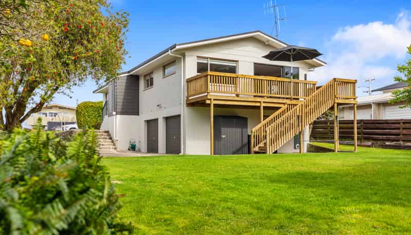 183 Levers Road, Matua