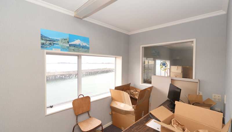 4 Foreshore Road, Bluff
