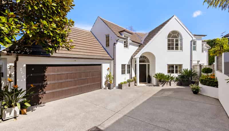 2/6A Fenton Circus, Orakei