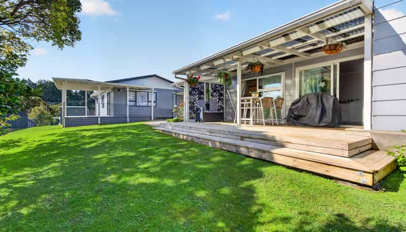 3 Huruhuru Road, Massey