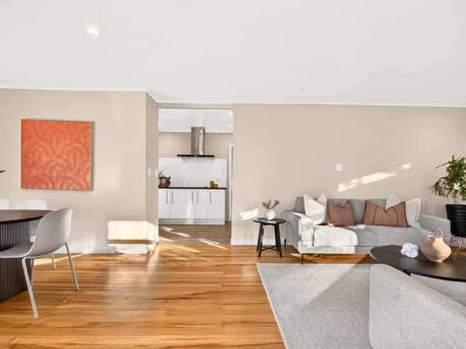 12 Crystal Avenue, Glendene