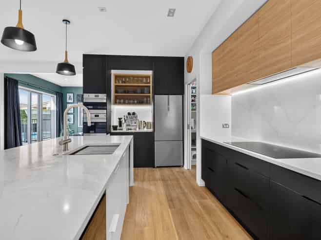 11 Whistler Close, Rototuna North