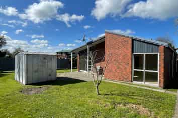 Manawatu / Whanganui - Address withheld