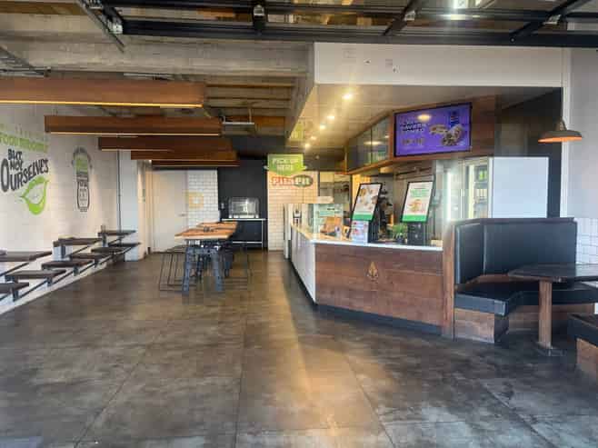 Prime Takapuna Hospitality Opportunity – 223 sqm