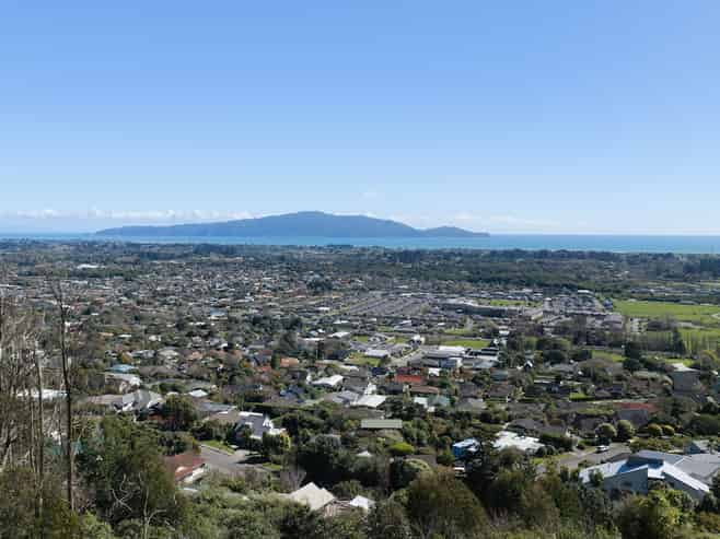 32 Wilson Way, Waikanae