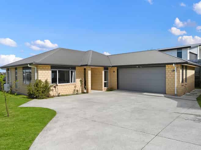 3 Ella Place, Grandview Heights