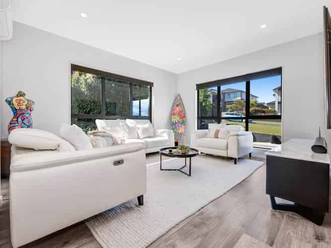 7 Hapukupuku Avenue, Beachlands