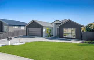 7 Hapukupuku Avenue, Beachlands