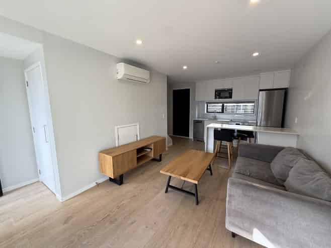 2/13 Parson Lane, Papatoetoe