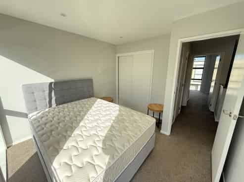 2/13 Parson Lane, Papatoetoe