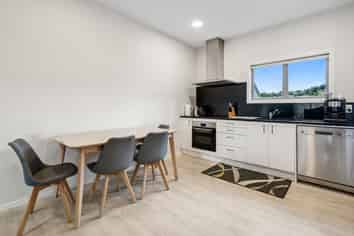 8 Atkinson Steet, Newlands
