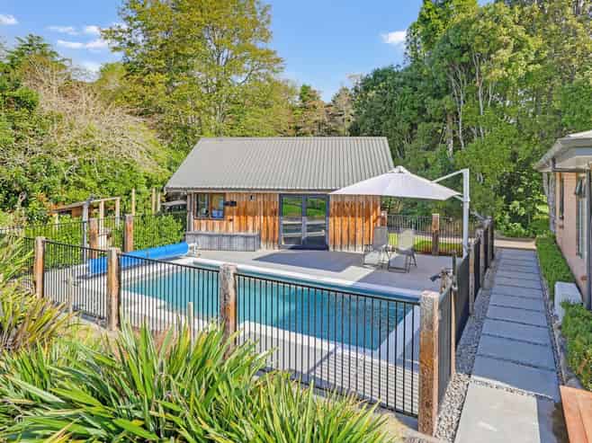 4/155 Old Mountain Rd, Te Pahu