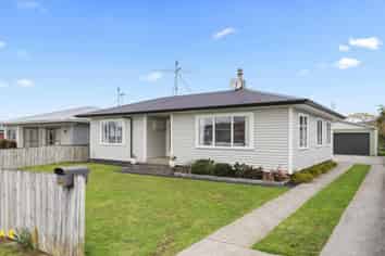 18 Russell Avenue , Pukekohe