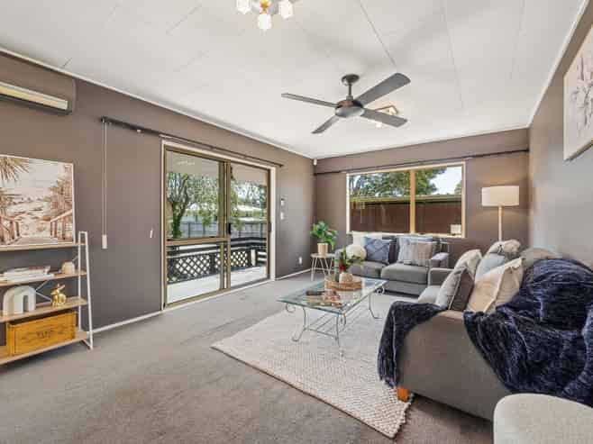 3a Nairn Road, Mangakakahi
