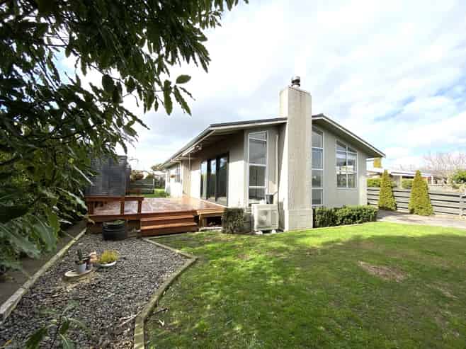 2A Lipscombe Crescent, Havelock North