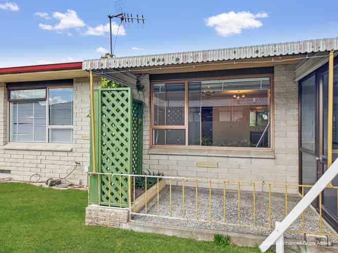 2/508 Saint Aubyn Street East, Hastings
