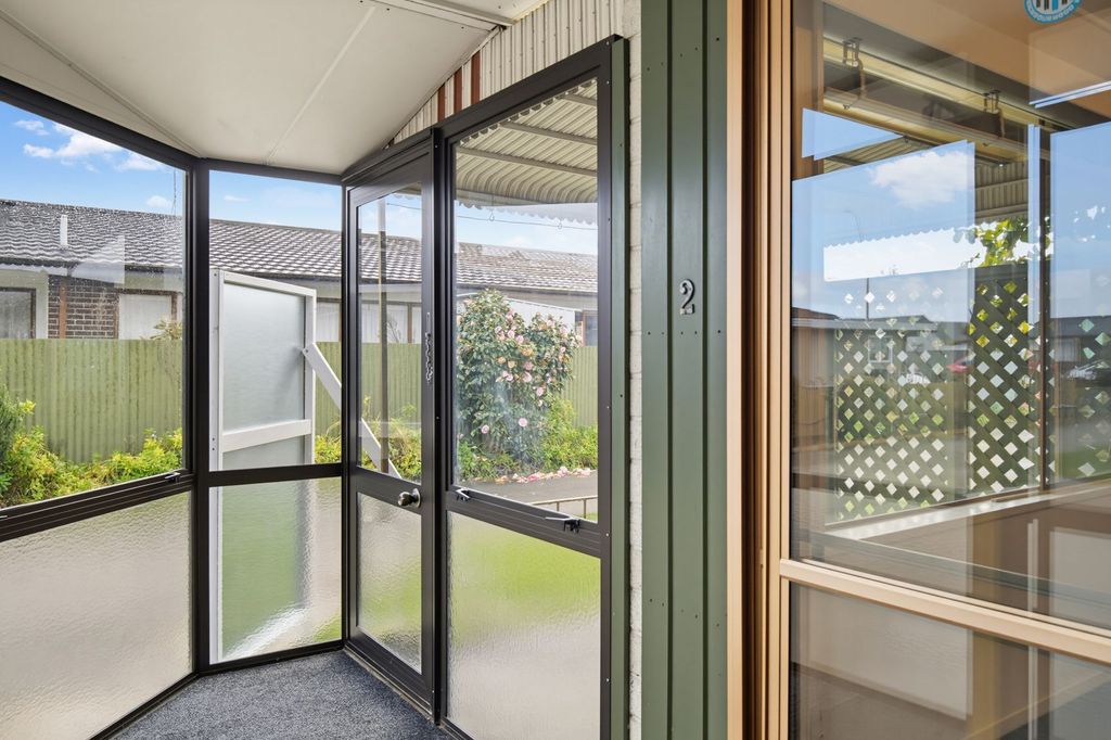 Low-Maintenance Living with Garden Connection 5
