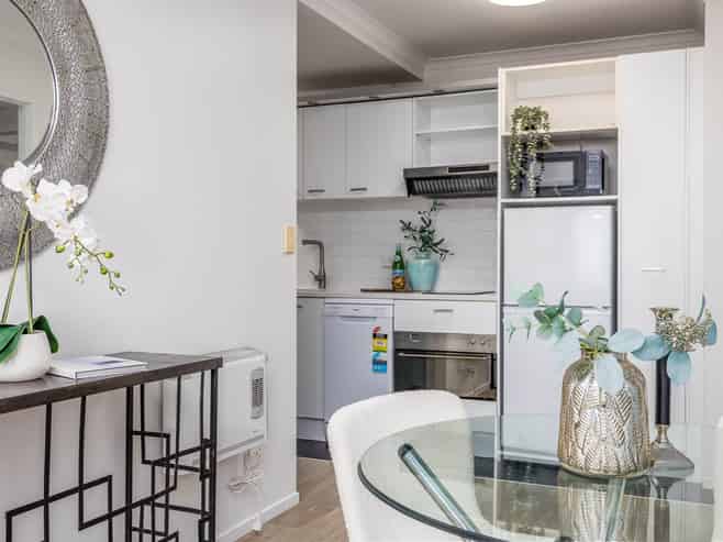 906/96 Symonds Street, Grafton