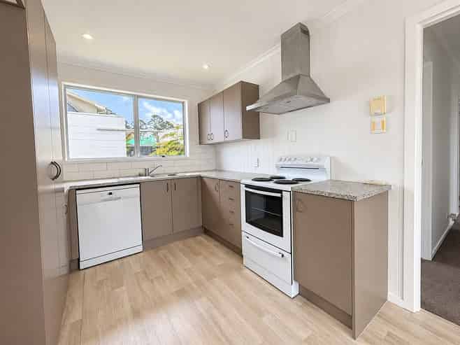 4 Pipitea Place, Massey