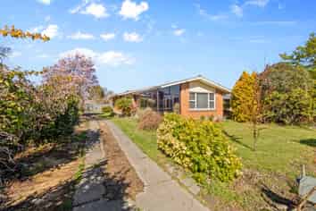 42 Miller Avenue, Allenton