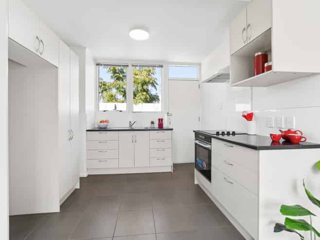 13/31 Blease Street, New Lynn