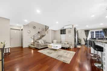 6 Dione Place, Flat Bush