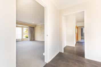 119 Slacks Road, Awapuni
