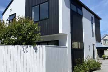 2/118 Purchas Street, Edgeware