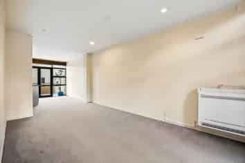 16B Huron Street, Takapuna