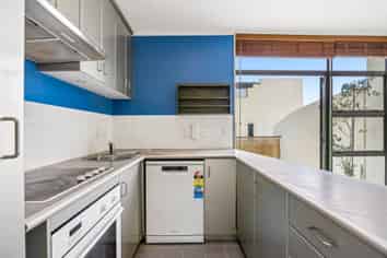16B Huron Street, Takapuna