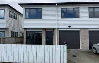 2D Kelvin Road, Papakura