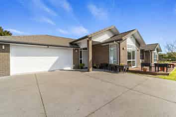 13 Allgood Place, Rototuna North