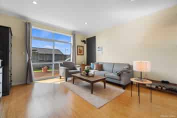 13 Allgood Place, Rototuna North
