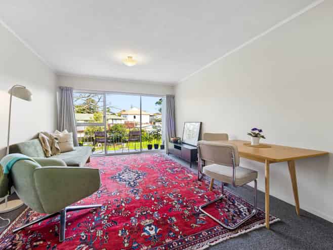 2/26 Kohekohe Street, New Lynn