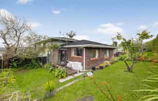1/16 Lloyd Avenue, Mount Albert