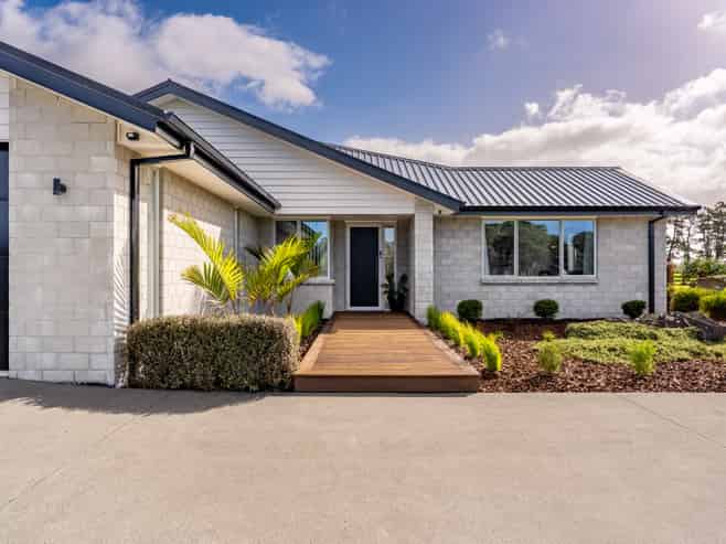 218 Pyle Road East, Ruakaka