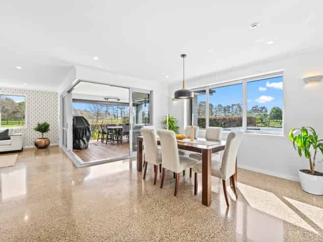 218 Pyle Road East, Ruakaka