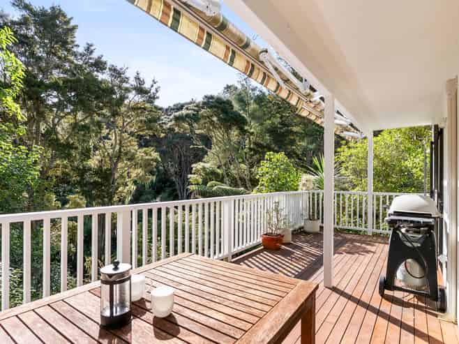 1/12 Herons Way, Northcote