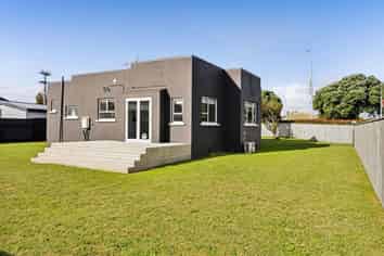 320 South Road, Hawera
