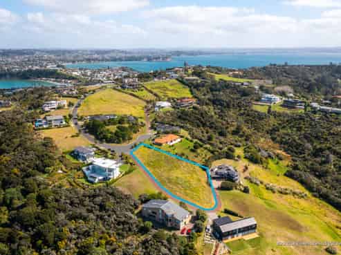 68 Balboa Drive, Matakatia