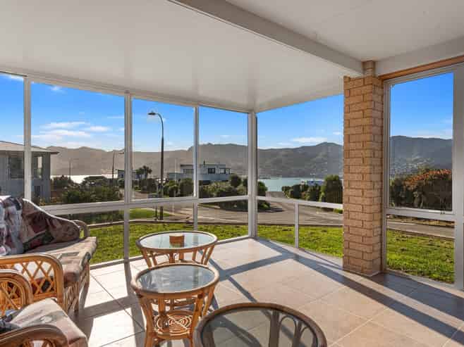 24 Koromiko Crescent, Diamond Harbour